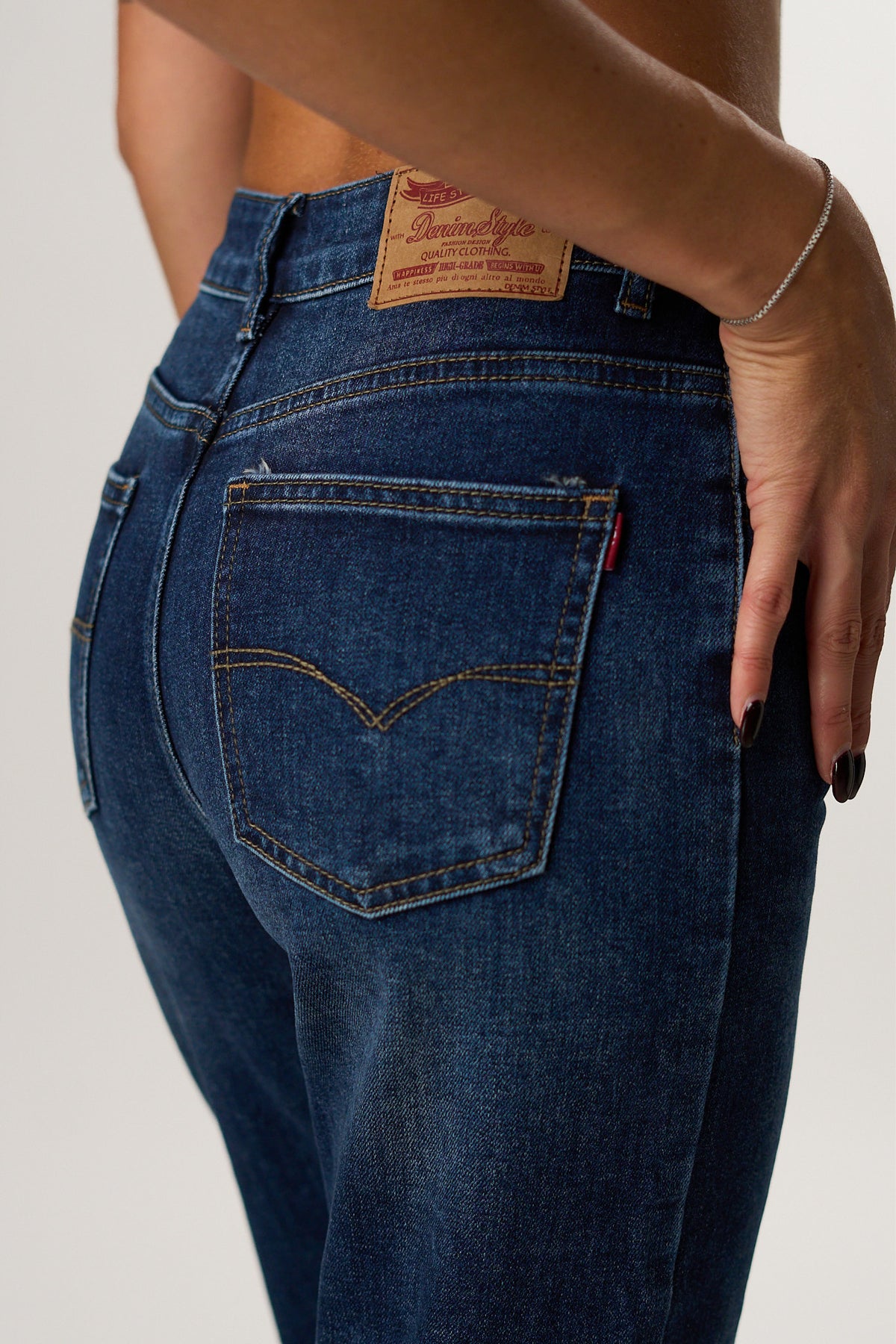 Jeans Momfit Blu Wash