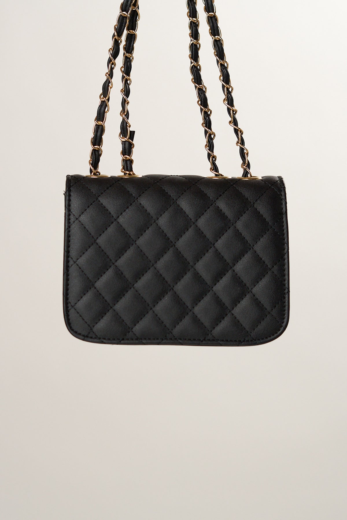 Borsa Mati