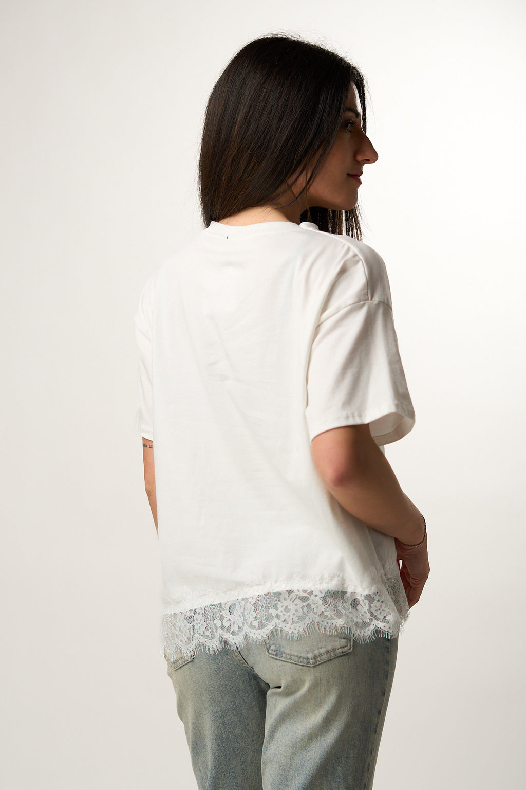 T-shirt con Pizzo