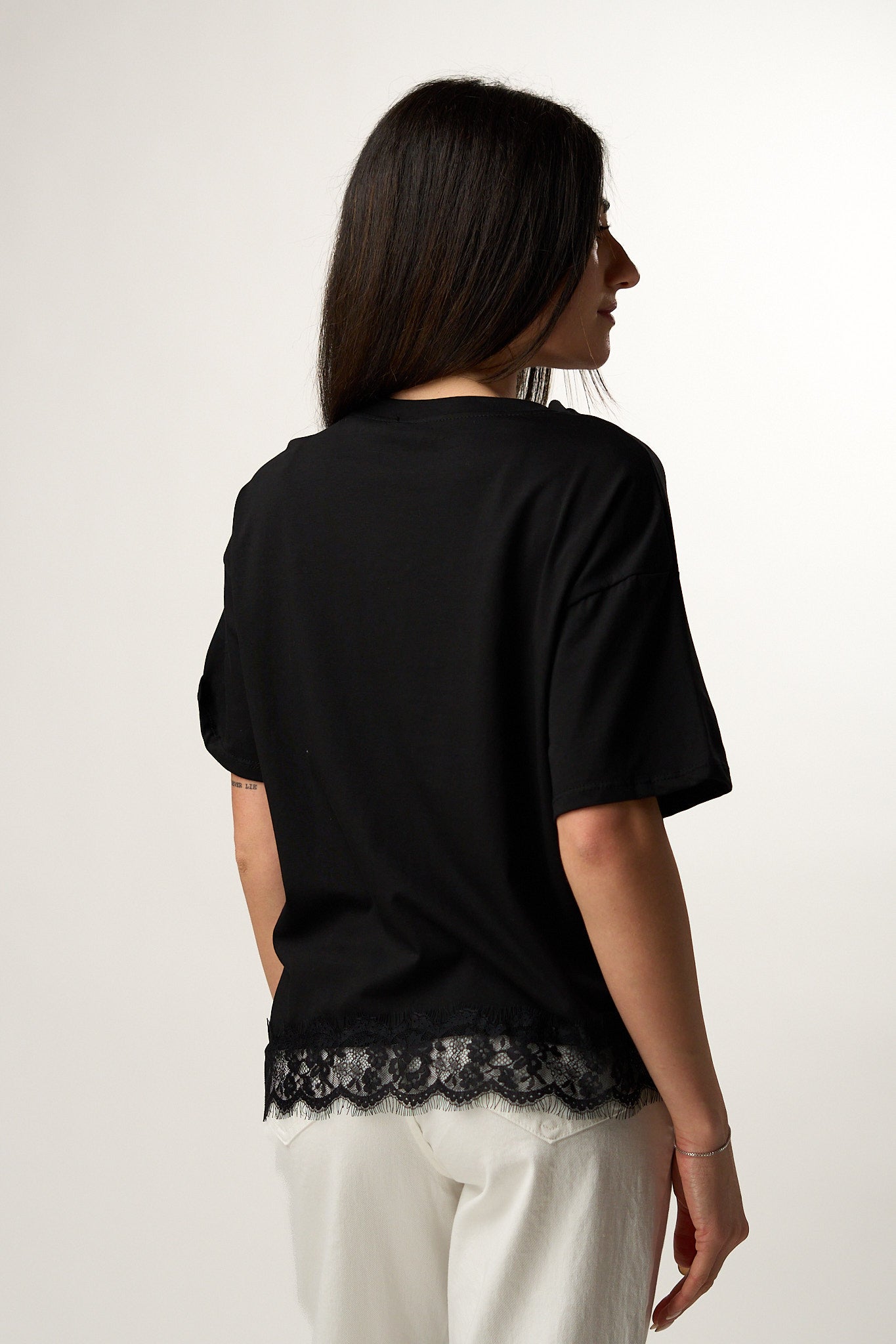 T-shirt con Pizzo