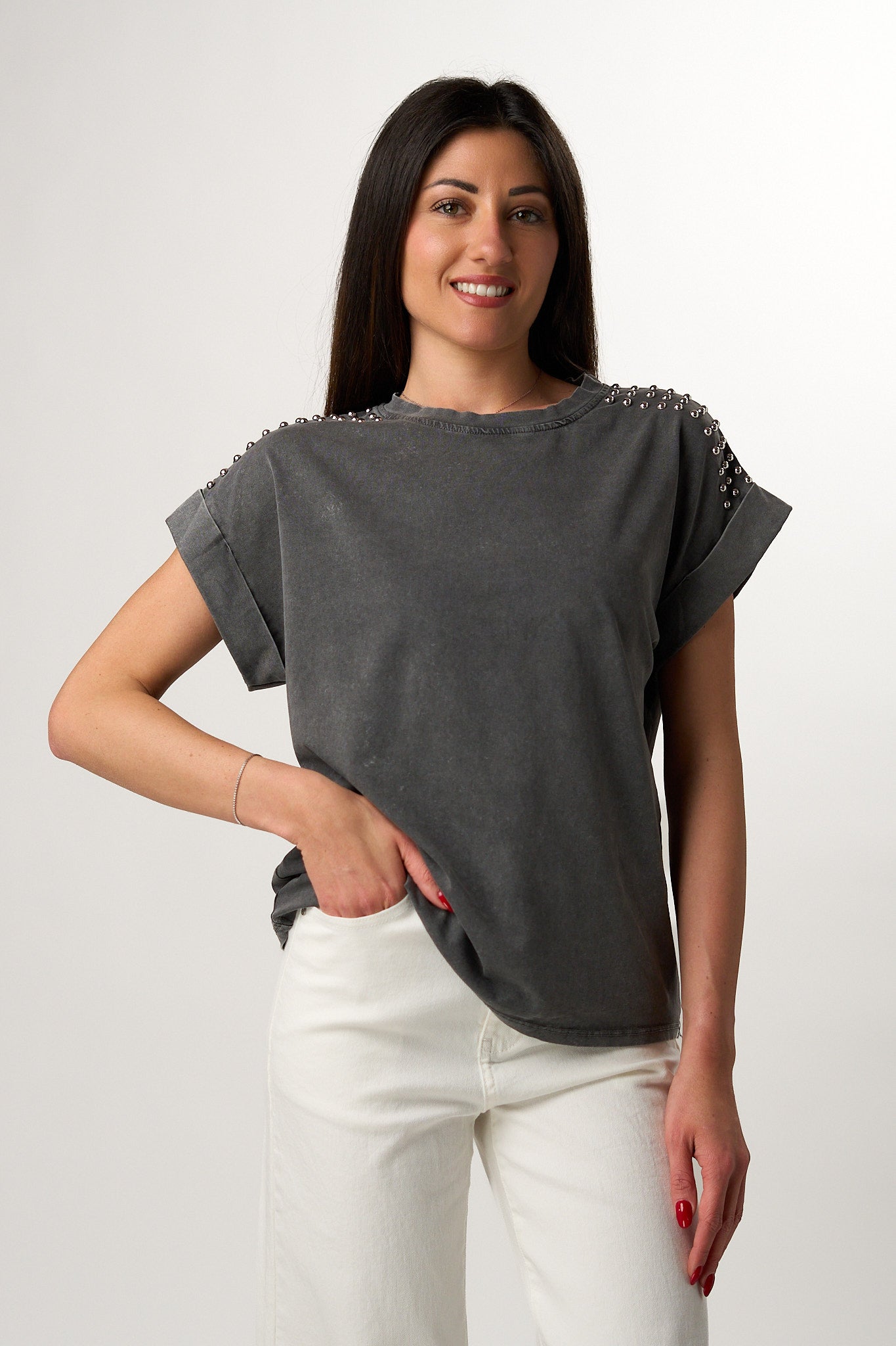 T-shirt con Borchie