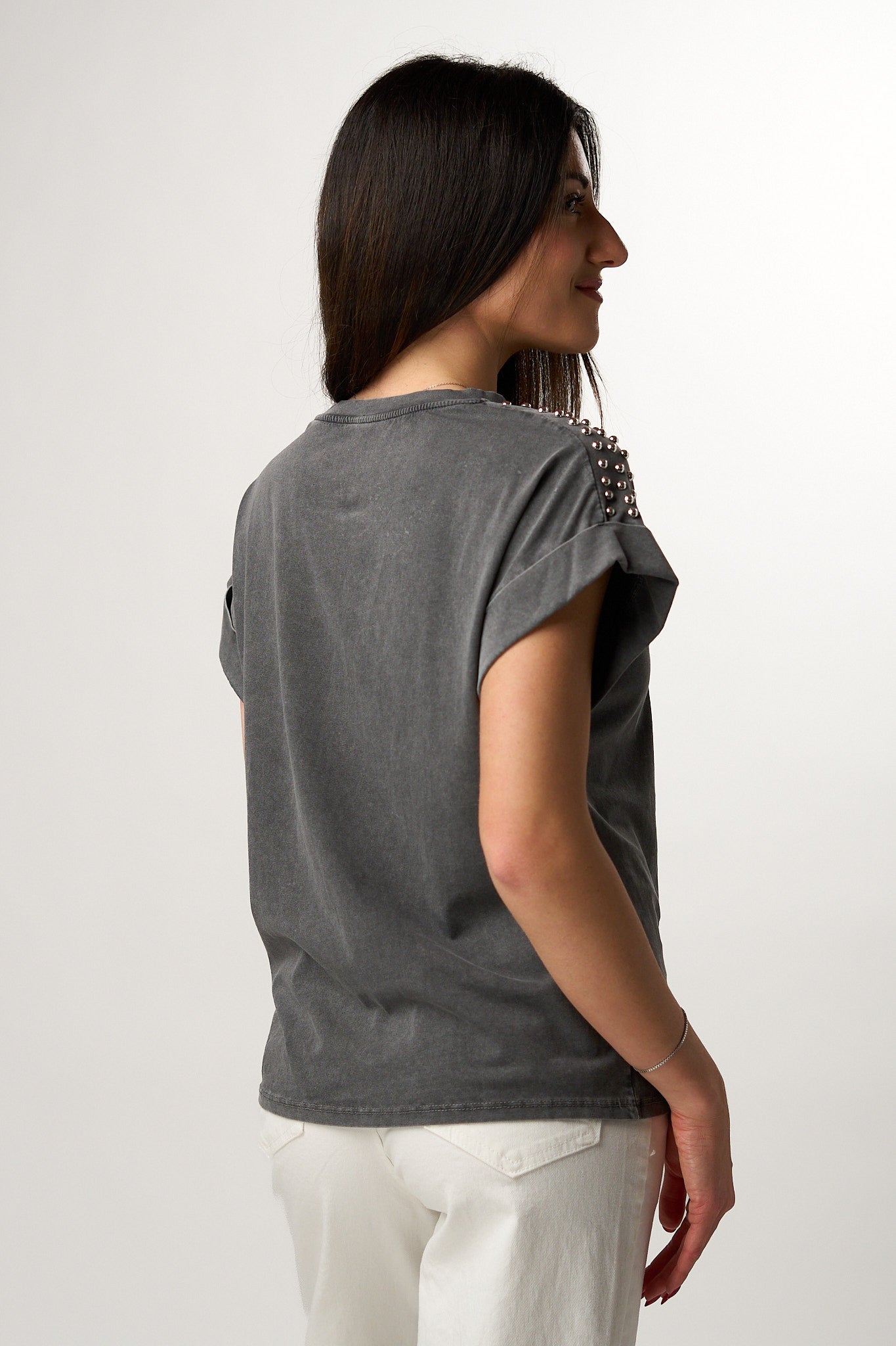 T-shirt con Borchie