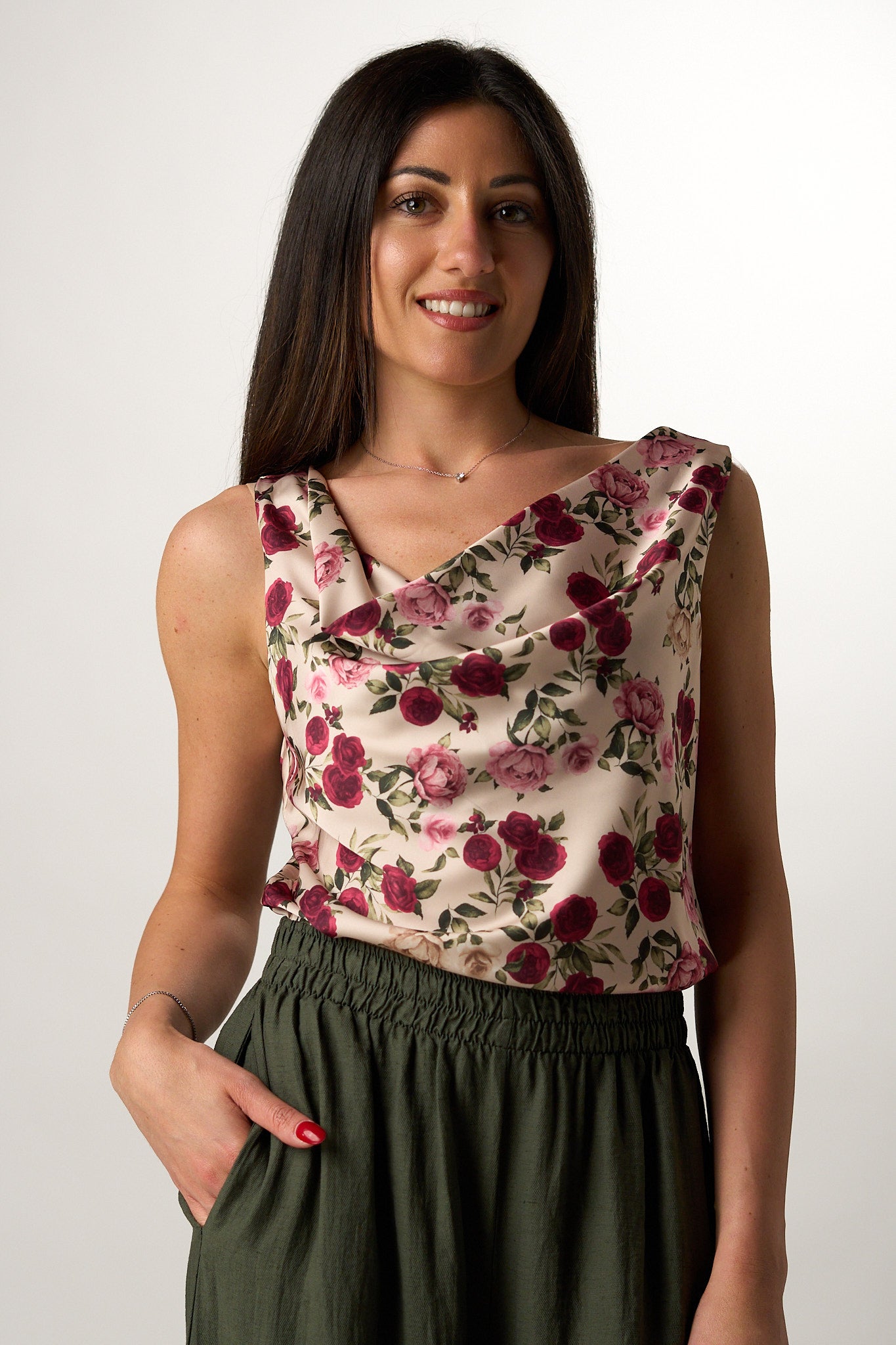 Canotta Roses
