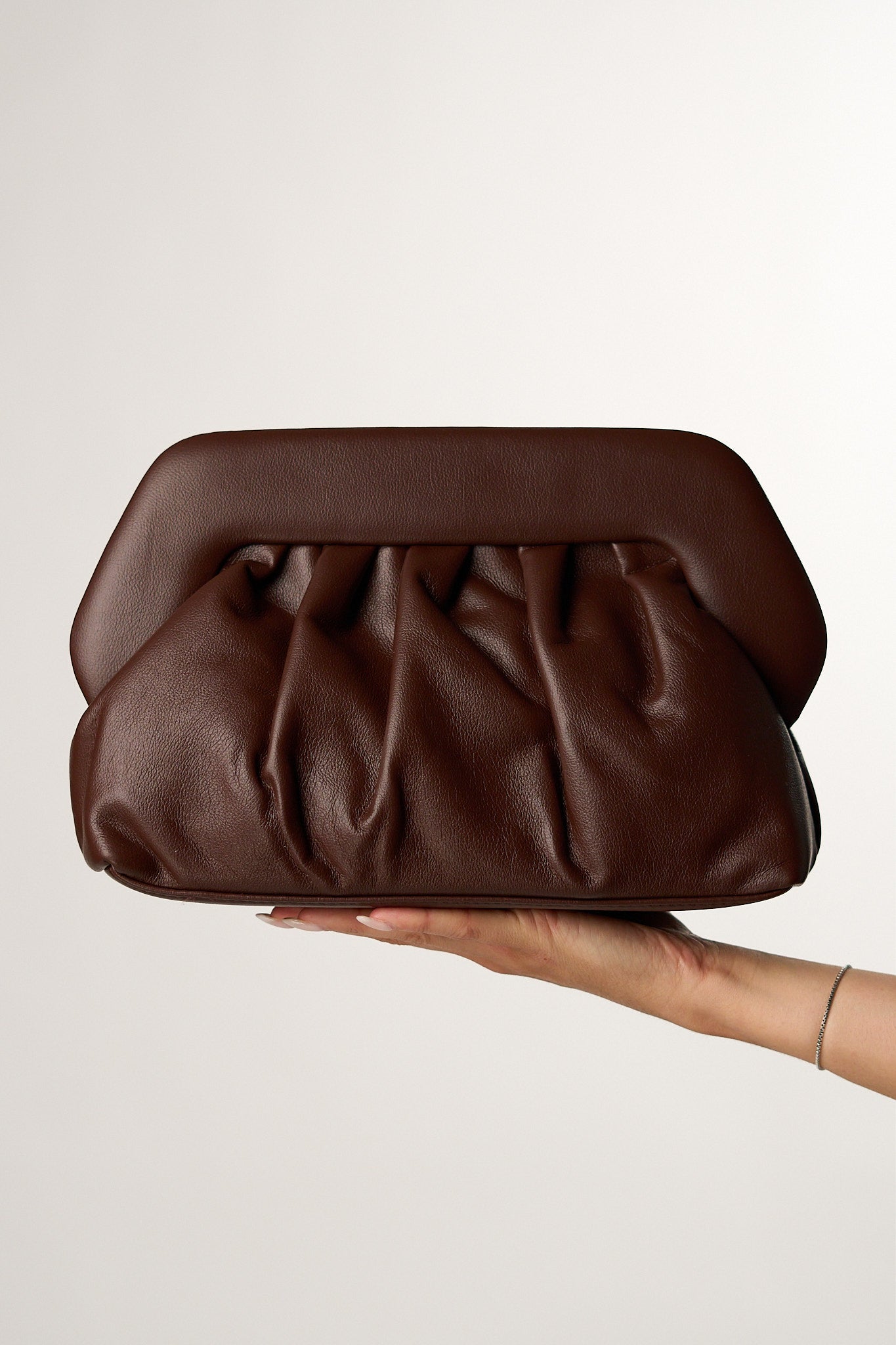 Pochette Lola Grande