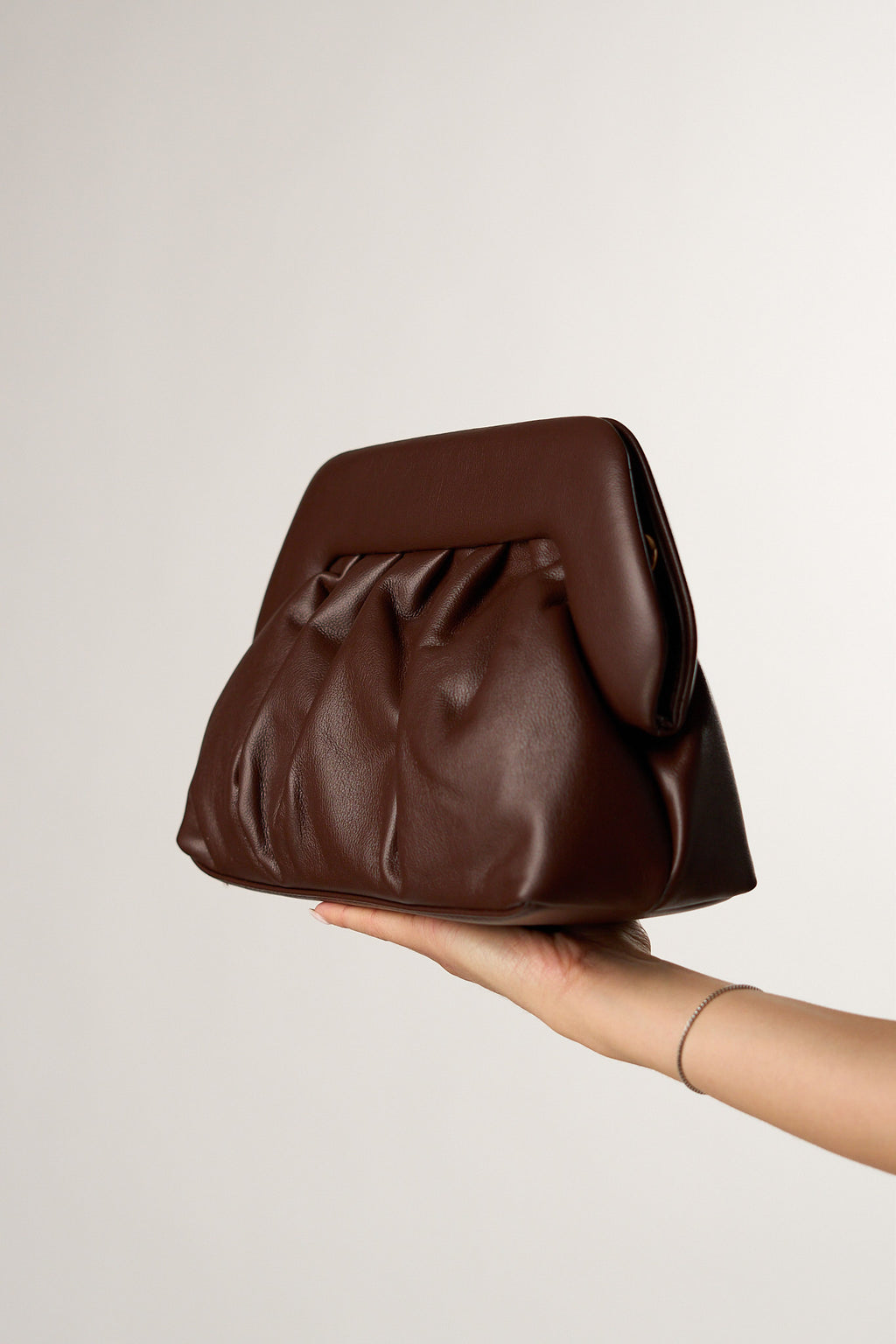 Pochette Lola Grande