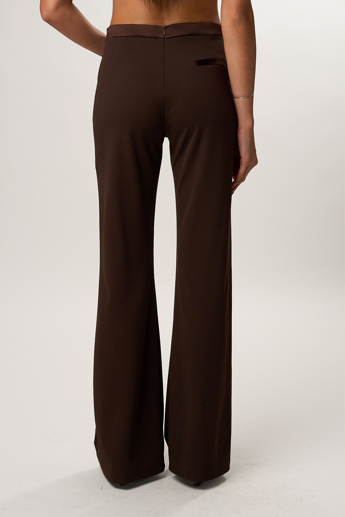 #color_marrone