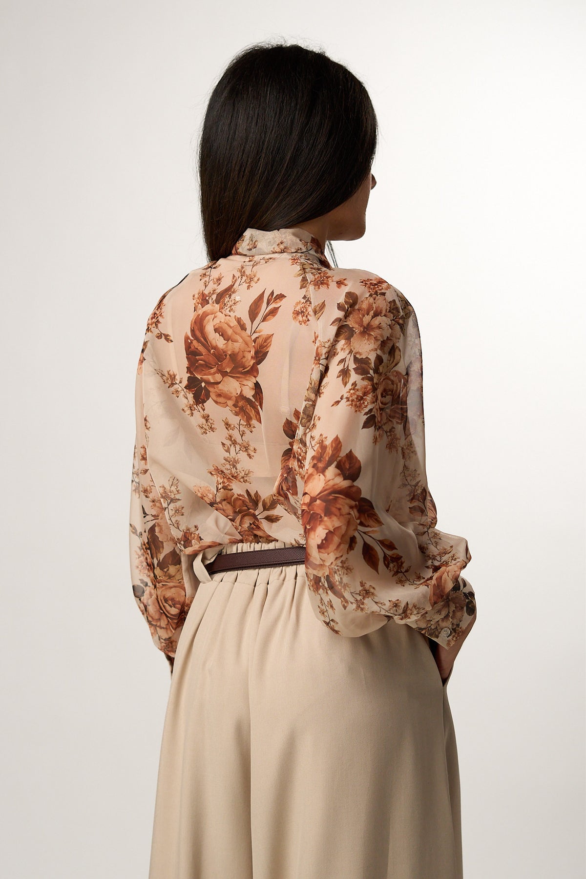 #colore_beige