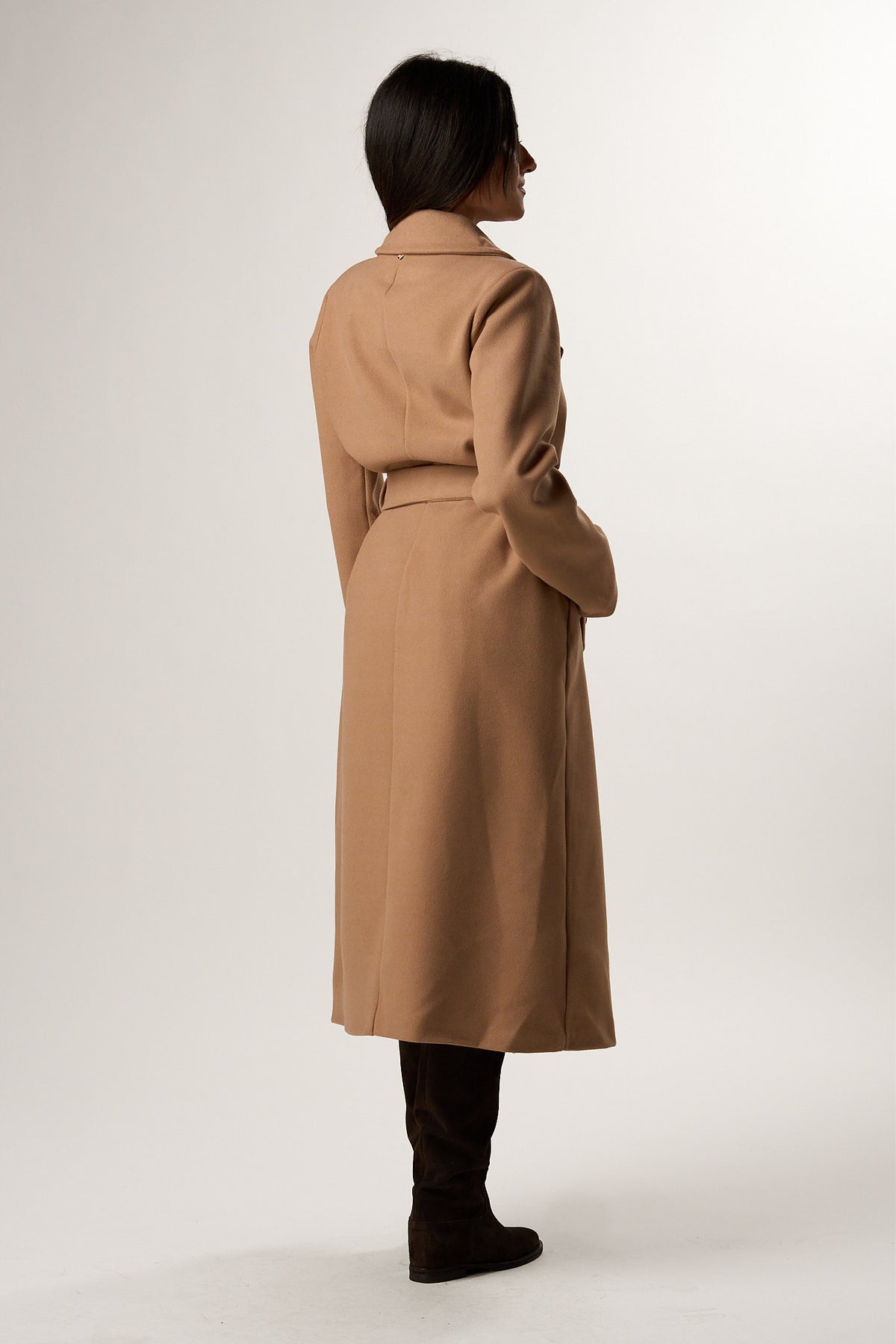 #colore_beige