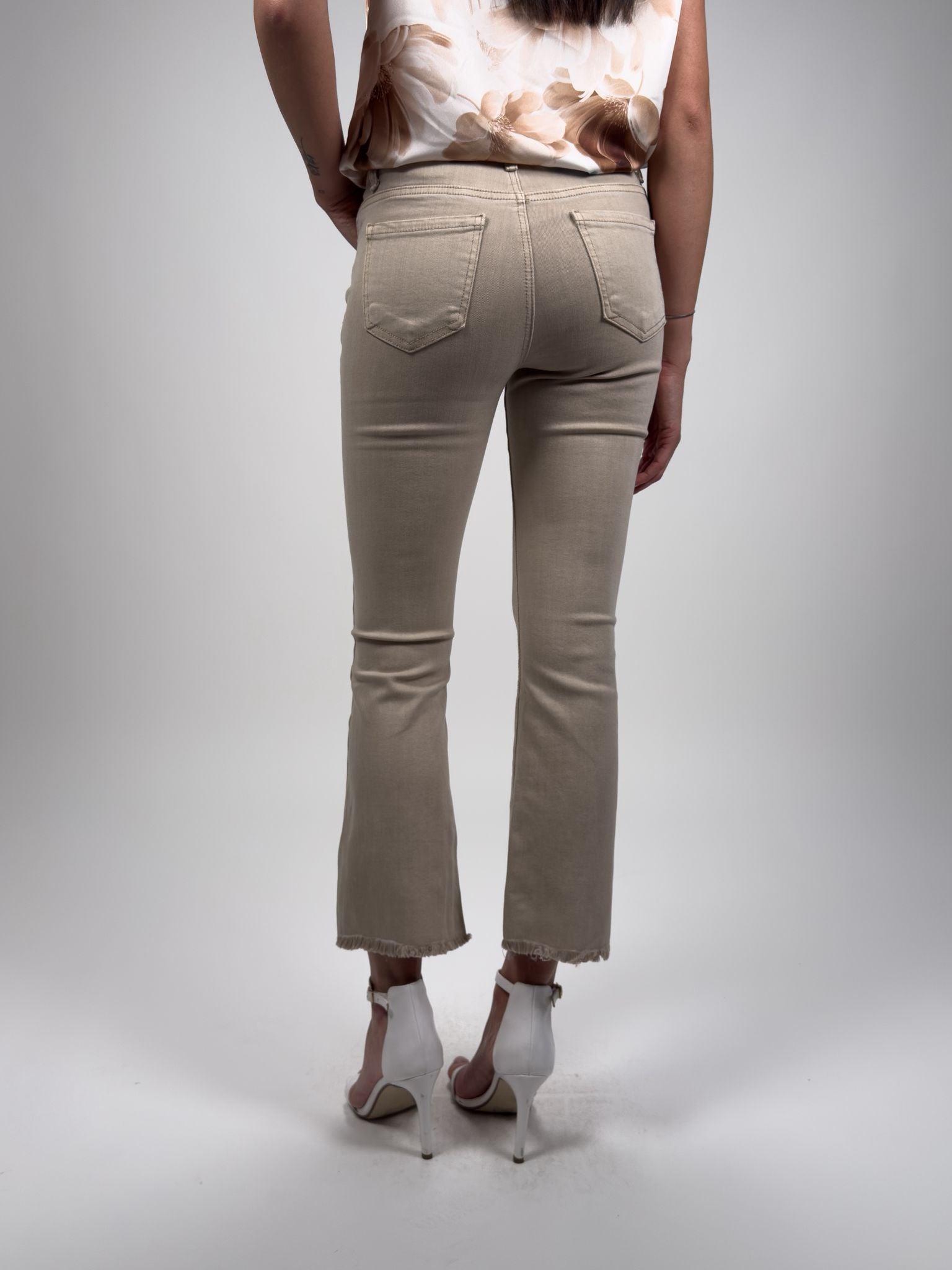 Jeans Trombetta Nocciola